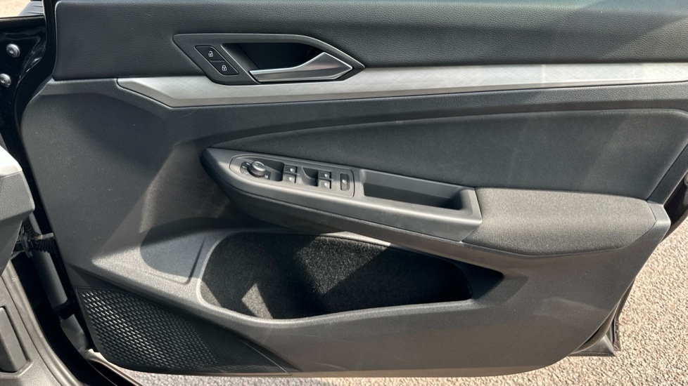 Used Volkswagen Golf 2021 for sale - 76361853: Photo 30