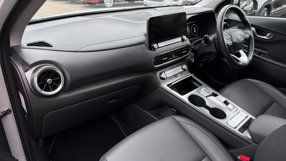 Used Hyundai KONA 2023 for sale - 76124306: Photo 10
