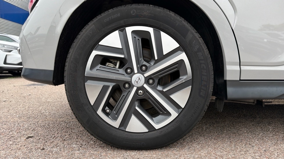 Used Hyundai KONA 2023 for sale - 76124306: Photo 19