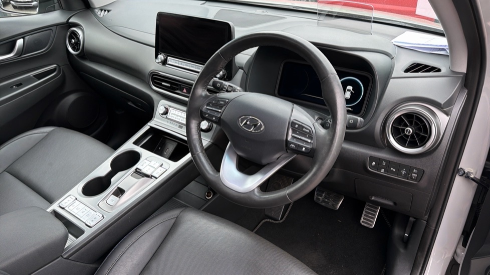 Used Hyundai KONA 2023 for sale - 76124306: Photo 9