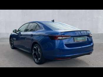 Used Skoda Superb 2025 for sale - 75358105: Photo