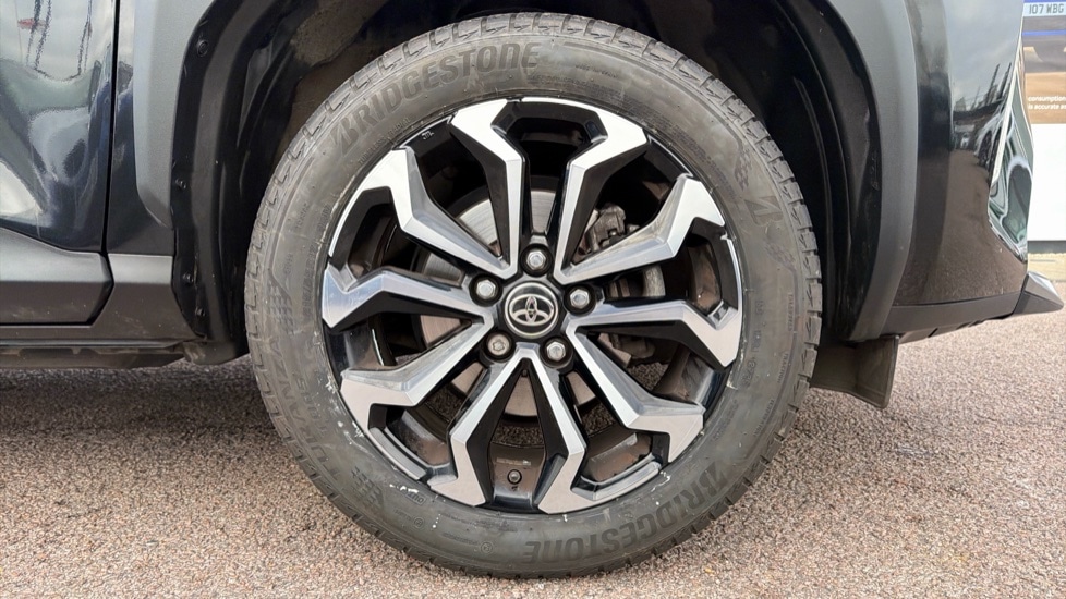 Used Toyota Yaris Cross 2023 for sale - 76881829: Photo 20