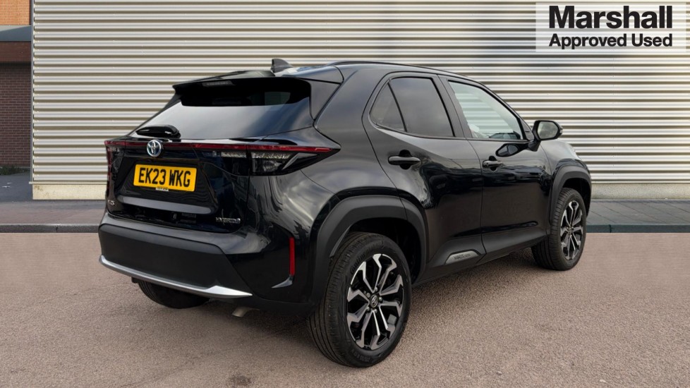 Used Toyota Yaris Cross 2023 for sale - 76881829: Photo 3