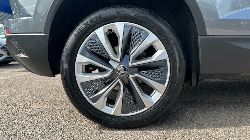 Used Skoda Karoq 2024 for sale - 76172278: Photo 5
