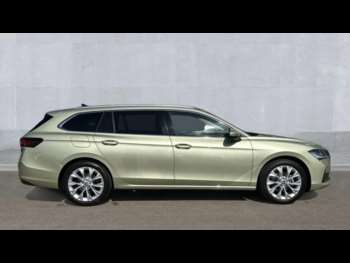 Used Skoda Superb 2025 for sale - 74288888: Photo