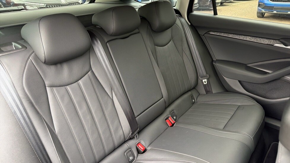 Used Skoda Superb 2024 for sale - 76217125: Photo 15