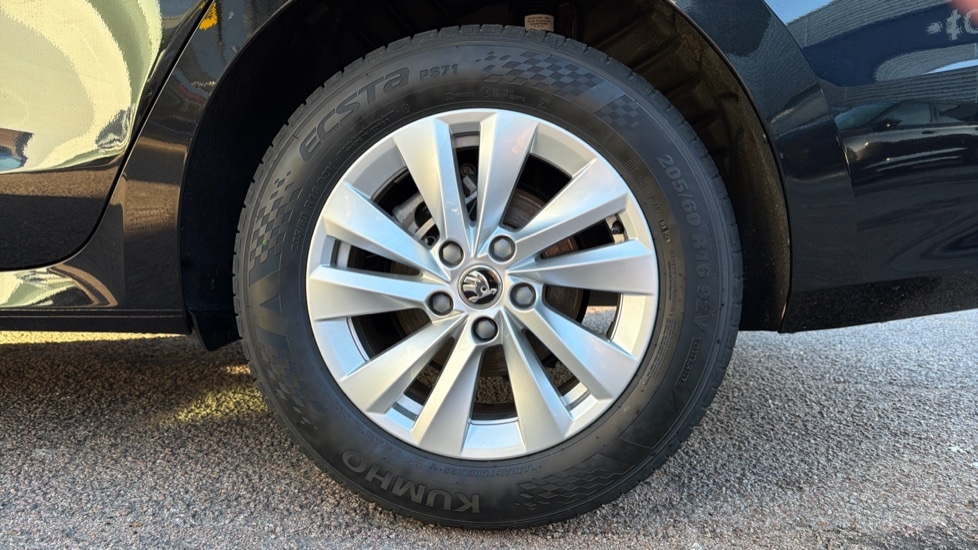 Used Skoda Octavia 2024 for sale - 76874061: Photo 18