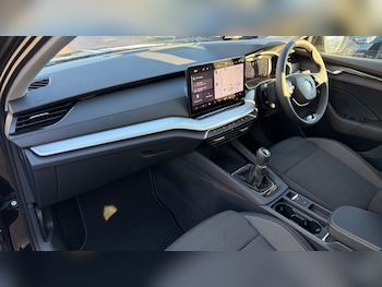 Used Skoda Octavia 2024 for sale - 76874061: Photo