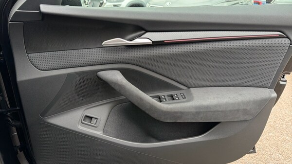 Used Skoda Superb 2025 for sale - 76289824: Photo 34