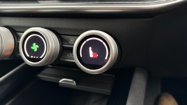 Used Skoda Superb 2025 for sale - 76289824: Photo 40