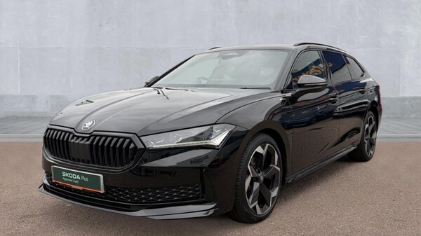 Used Skoda Superb 2025 for sale - 76289824: Photo 7