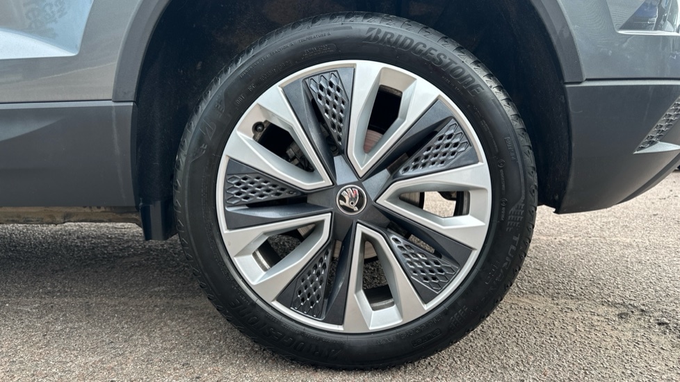 Used Skoda Karoq 2024 for sale - 76868423: Photo 18