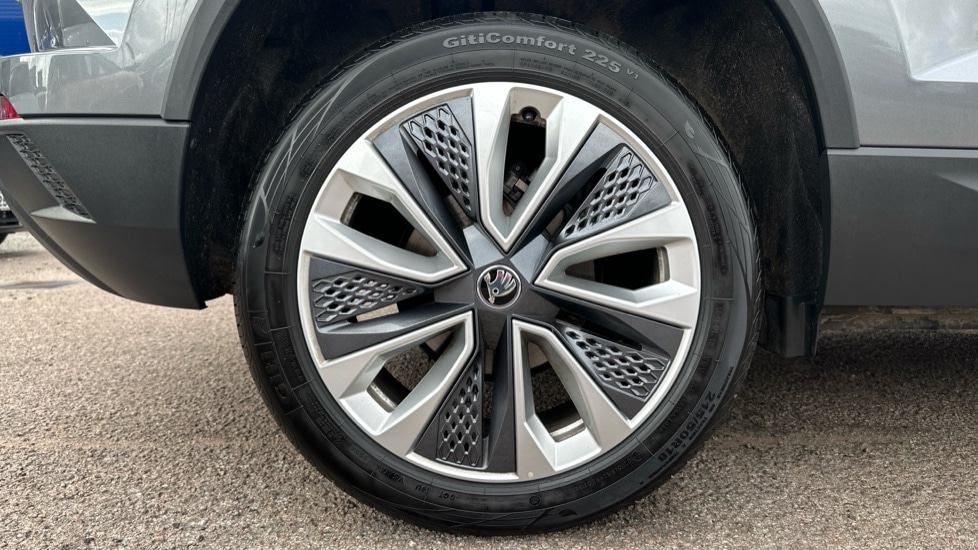 Used Skoda Karoq 2024 for sale - 76868423: Photo 5