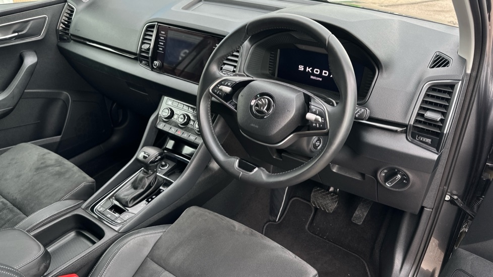 Used Skoda Karoq 2024 for sale - 76868423: Photo 6