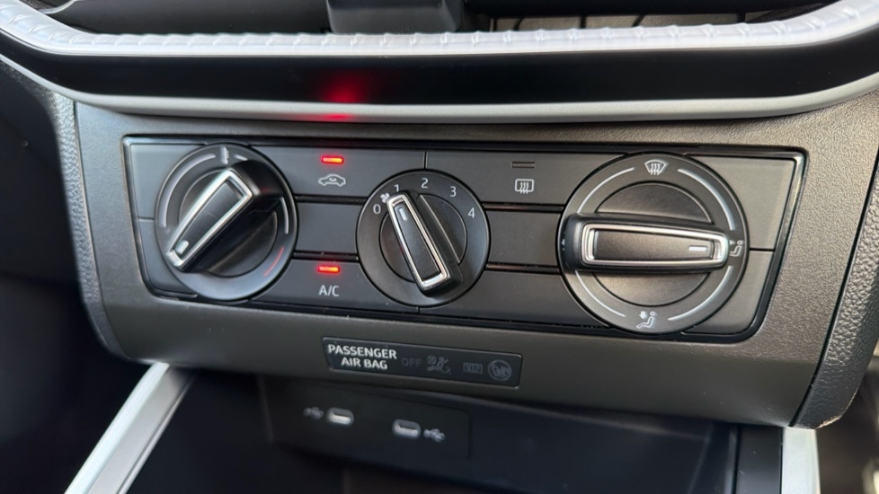 Used SEAT Arona 2023 for sale - 76871479: Photo 31