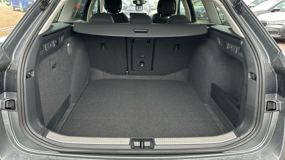 Used Skoda Superb 2024 for sale - 75776140: Photo 16