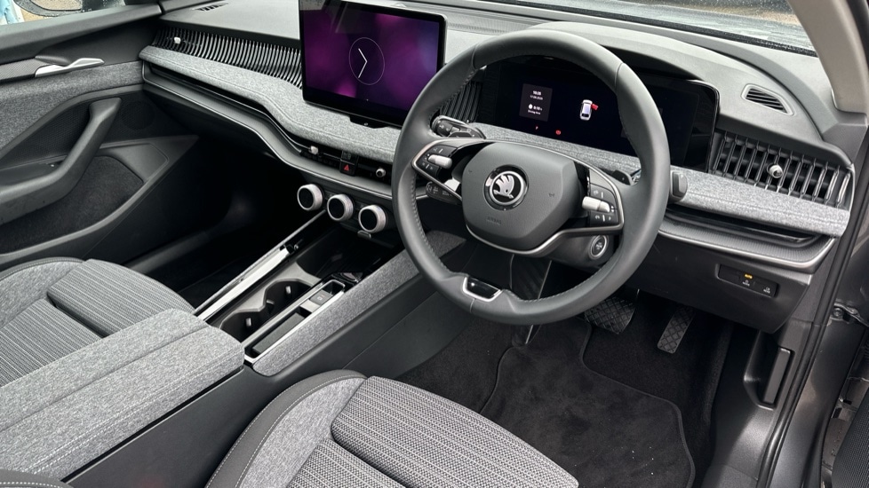 Used Skoda Superb 2024 for sale - 75776140: Photo 6