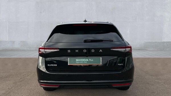 Used Skoda Superb 2024 for sale - 75480977: Photo 11