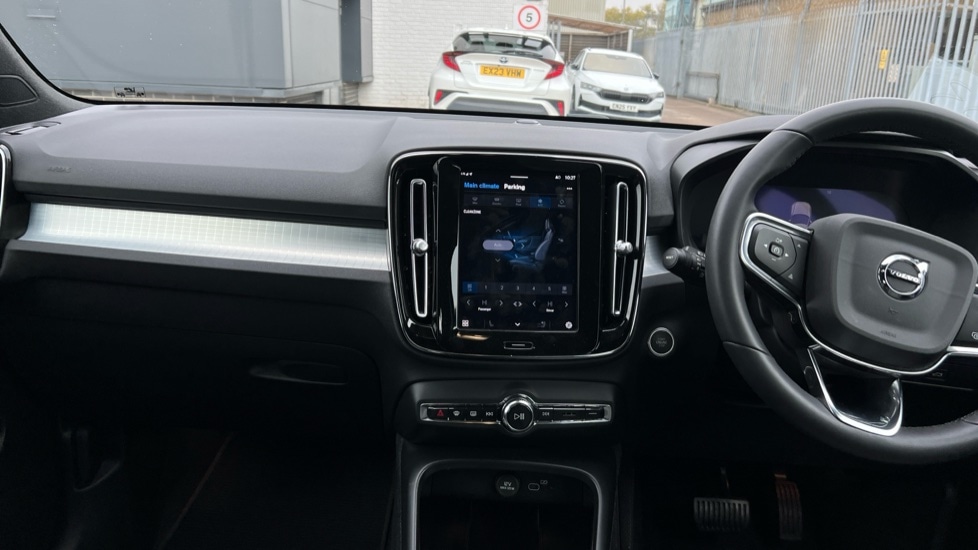 Used Volvo XC40 2022 for sale - 76871022: Photo 12