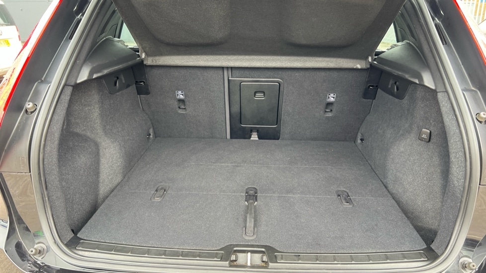 Used Volvo XC40 2022 for sale - 76871022: Photo 15