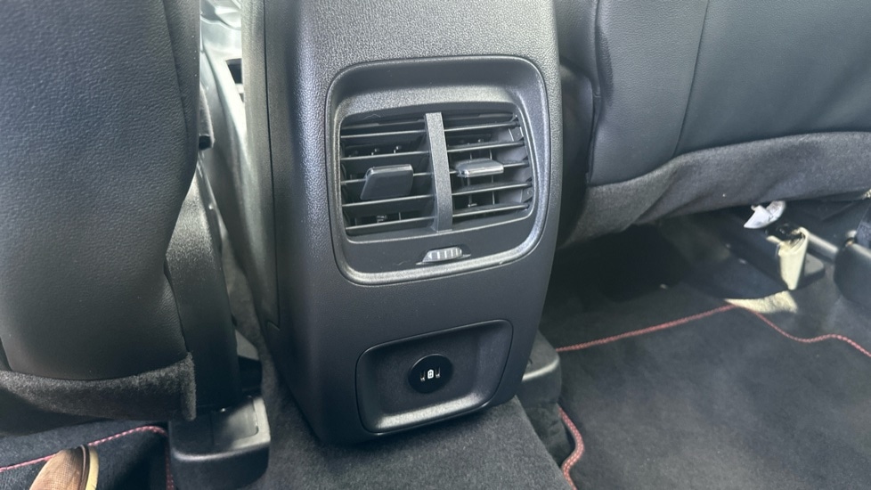 Used Ford Kuga 2023 for sale - 76921945: Photo 32