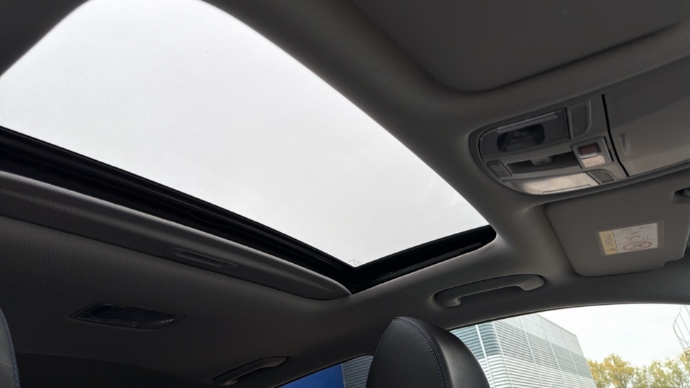 Used Hyundai KONA 2023 for sale - 77010264: Photo 31