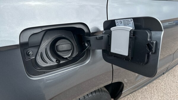 Used Skoda Karoq 2024 for sale - 75481038: Photo 27