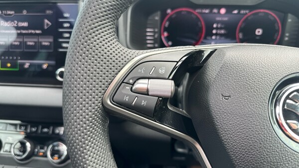 Used Skoda Karoq 2024 for sale - 75481038: Photo 41