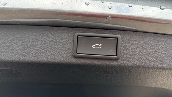 Used Skoda Karoq 2025 for sale - 75481037: Photo 29