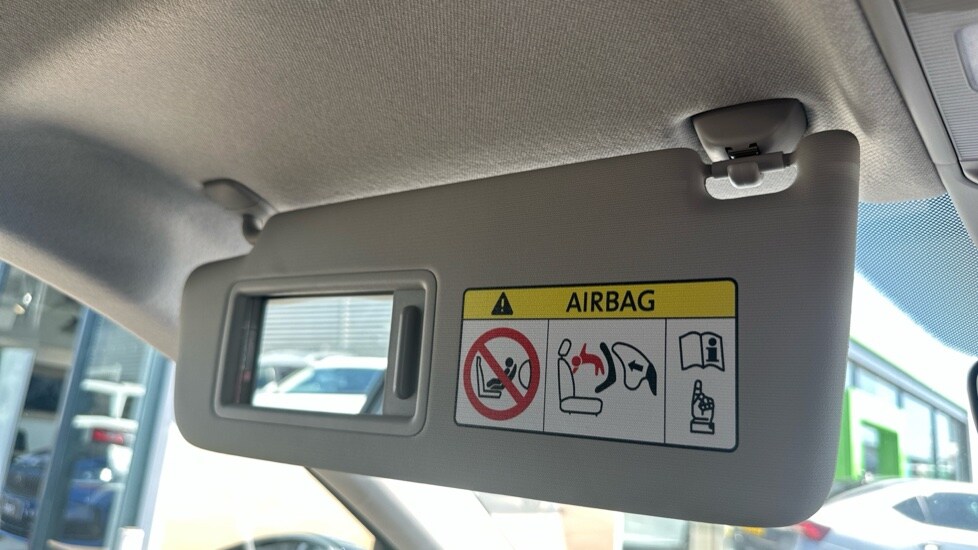 Vehicle 33