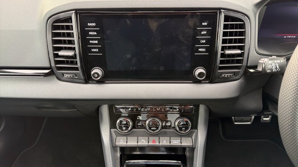 Used Skoda Karoq 2025 for sale - 76623527: Photo 13