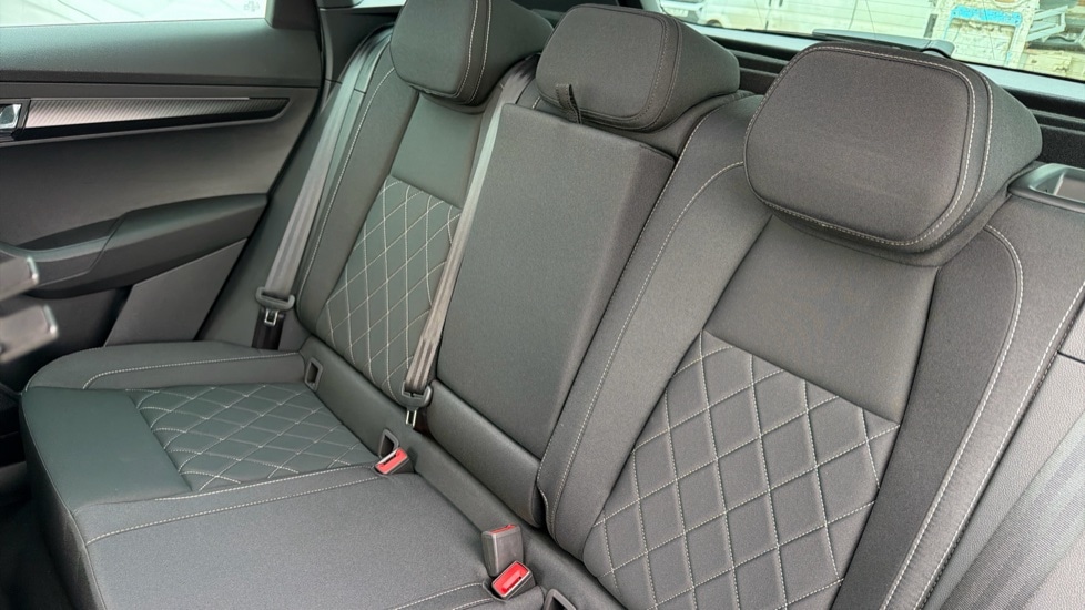 Used Skoda Karoq 2025 for sale - 76623527: Photo 15