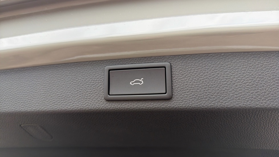 Used Skoda Karoq 2025 for sale - 76623527: Photo 28