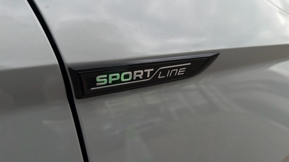 Used Skoda Karoq 2025 for sale - 76623527: Photo 38