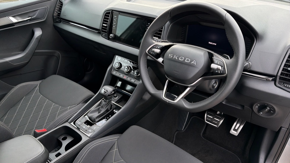 Used Skoda Karoq 2025 for sale - 76623527: Photo 6