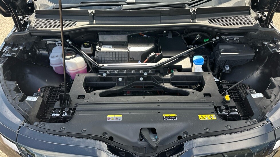 Used Skoda Enyaq 2025 for sale - 76217274: Photo 17