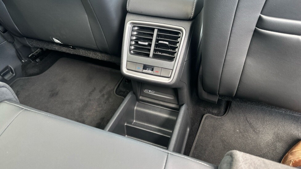 Used Skoda Enyaq 2025 for sale - 76217274: Photo 30