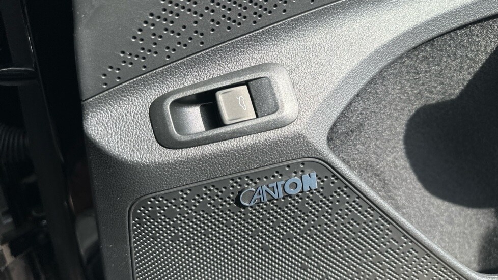 Used Skoda Enyaq 2025 for sale - 76217274: Photo 35