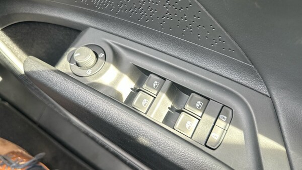 Used Skoda Enyaq 2025 for sale - 76217274: Photo 36