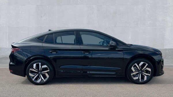 Used Skoda Enyaq 2025 for sale - 76217274: Photo 4