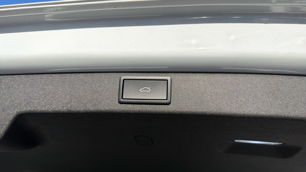 Used Skoda Enyaq 2024 for sale - 76871585: Photo 27