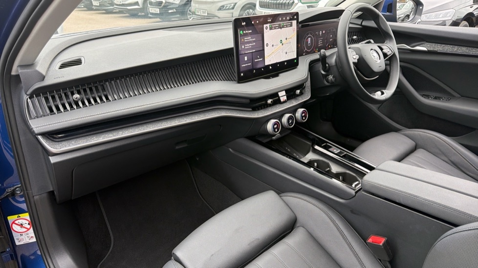 Used Skoda Superb 2024 for sale - 76217272: Photo 2