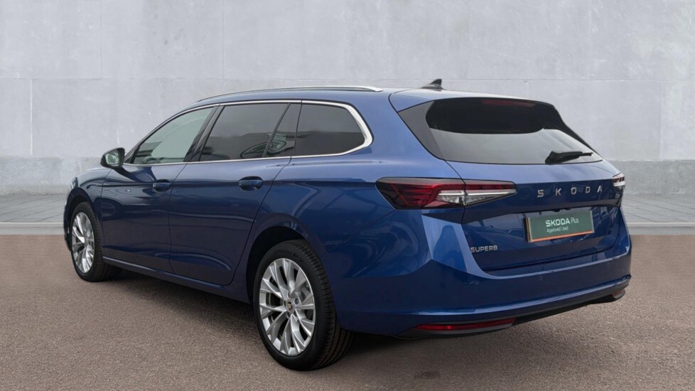 Used Skoda Superb 2024 for sale - 76217272: Photo 3