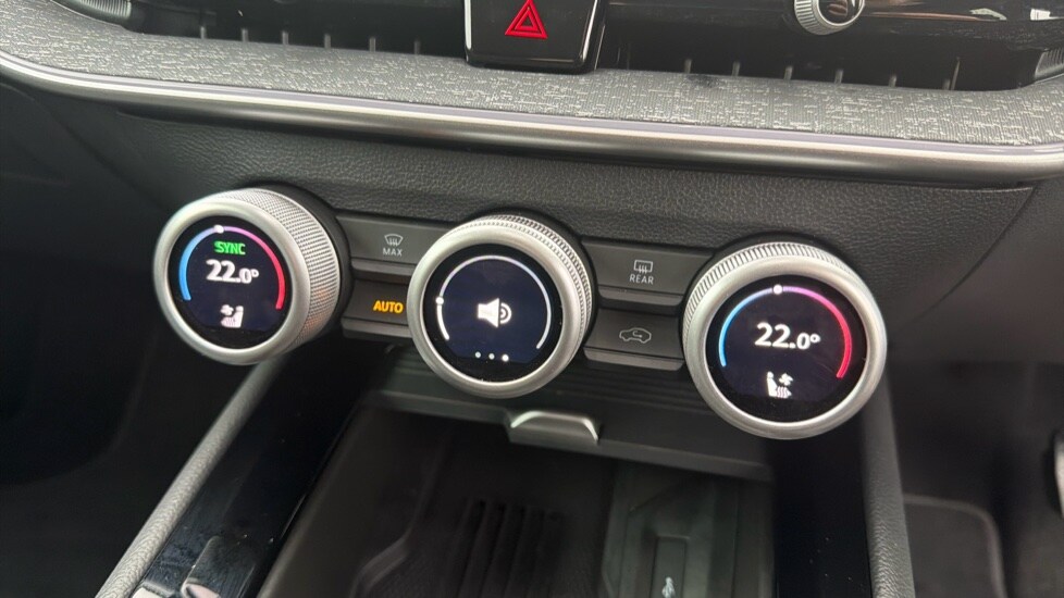 Used Skoda Superb 2024 for sale - 76217272: Photo 33