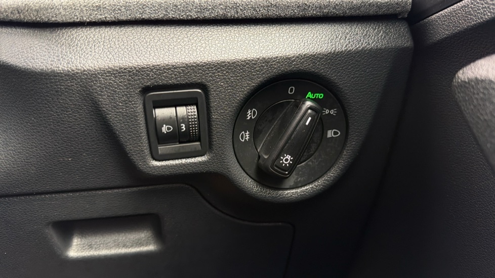 Used Skoda Kamiq 2024 for sale - 76217199: Photo 30