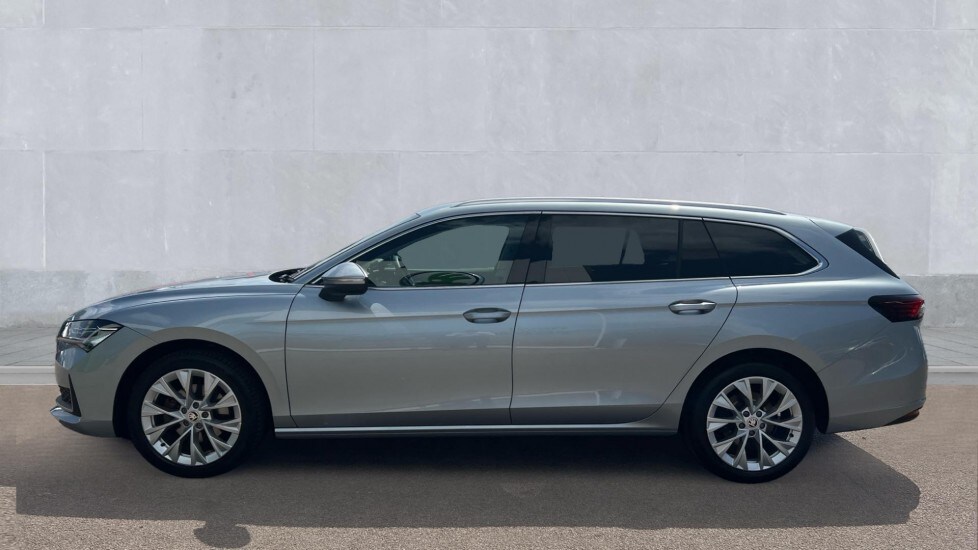 Used Skoda Superb 2024 for sale - 76501510: Photo 9