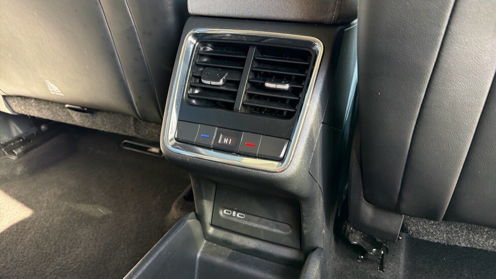 Used Skoda Enyaq 2024 for sale - 76276362: Photo 29