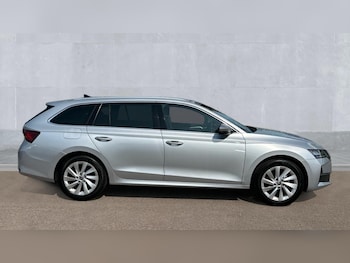Used Skoda Octavia 2024 for sale - 75481041: Photo