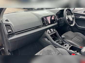 Used Skoda Karoq 2024 for sale - 75480987: Photo