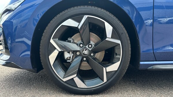 Used Skoda Superb 2025 for sale - 75481036: Photo 19